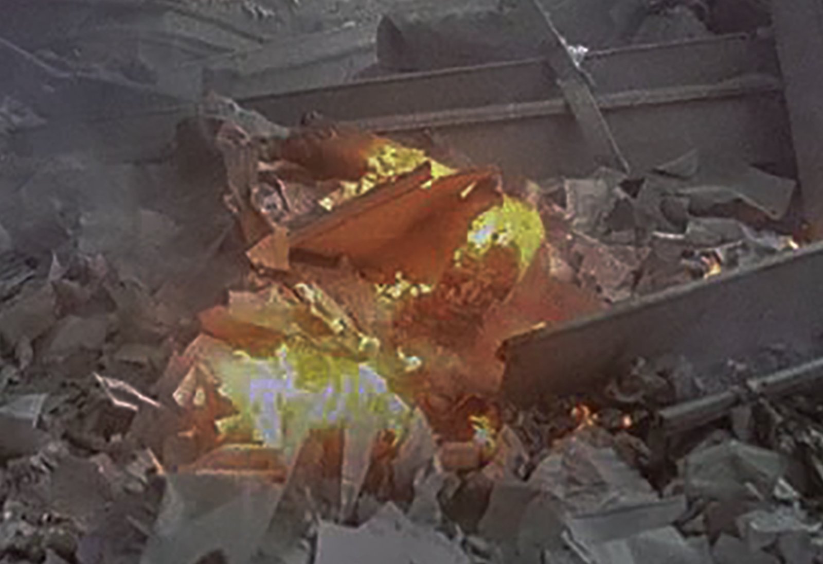 A Molten Metal 9/11 Photo - Is Just Burning Paper | Metabunk